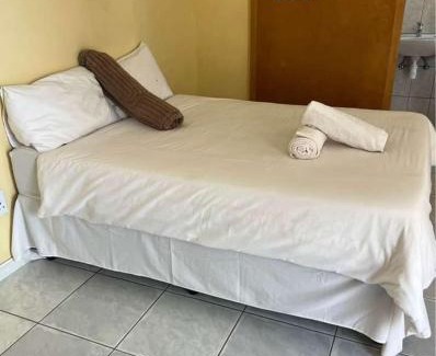 Goodwood Casa | Aphiwe Guesthouse