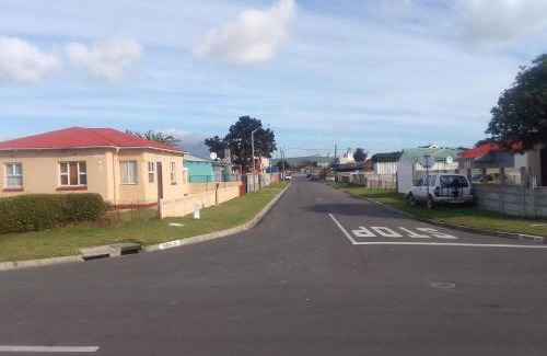 Goodwood Casa | Aphiwe Guesthouse