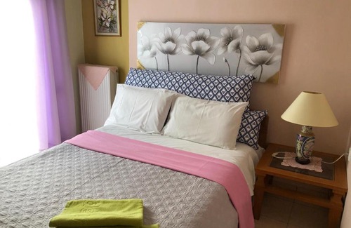 Kato Galatas Apartamento | Aphrodite beach, boutique apartment at Kalamaki