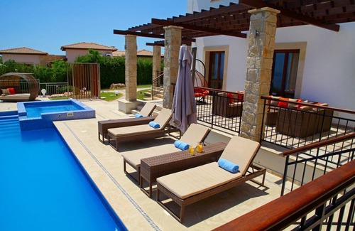 Aphrodite Hills Villa | Aphrodite Hills Elite Villas | Villa Superior Elite 0264 | Piscina privada | 5 dormitorios | Pafos