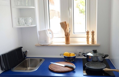 Mirties Casa | Aphrodite Studios