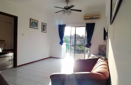 Downtown Kota Kinabalu Hotel | Api-Api Guest House