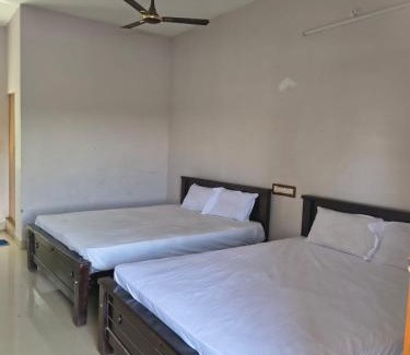 Palani Cabina | APM Lodge