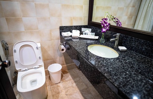 Poblacion District Hotel | Apo View Hotel