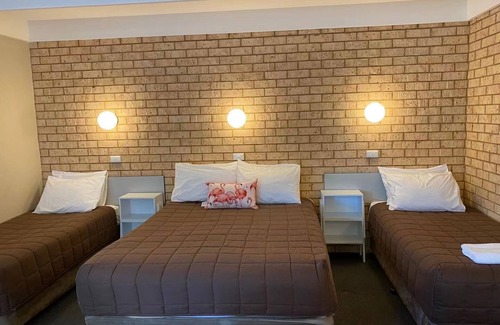 Parkes Hotel | Apollo Motel Parkes