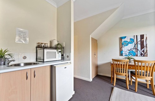 Halls Head Apartamento | Apollo Quay Superb Studio-walk to shop & foreshore