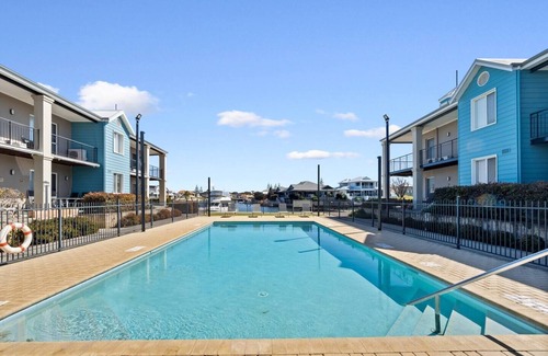 Halls Head Apartamento | Apollo Quay Superb Studio-walk to shop & foreshore