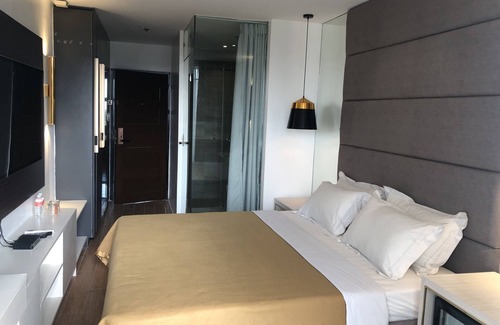 Balibago Hotel | Apollonia Royale Hotel