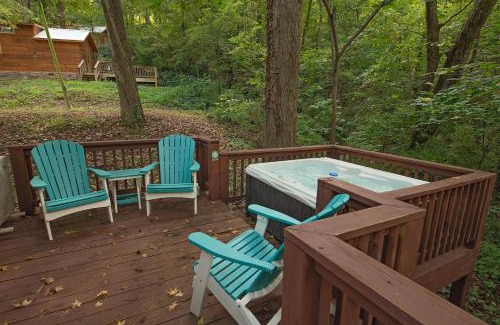 Lookout Valley Neighborhood Association Casa | Apollonie Cabin Lookout Mountain Hot Tub