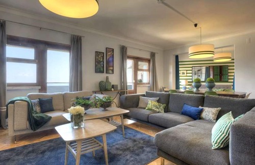Santa Engracia Apartamento | APOLONIA 4. En el centro de la monumental Lisboa