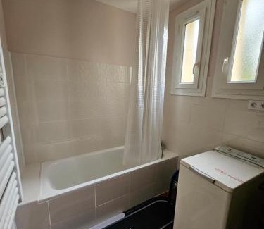 Beziers Apartamento | Aponinevi