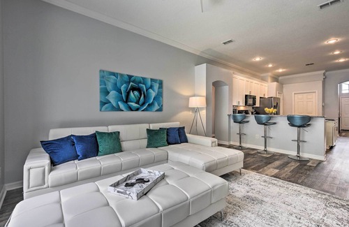 Apopka Casa | Apopka Single-Story Home w/ Private Lanai + Pool!