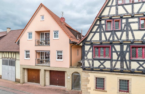 Oberderdingen Apartamento | Aposto Apartamento 3 con balcón y Wi-Fi