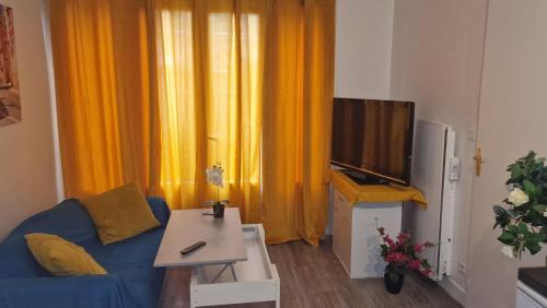 Evreux Apartamento | App 1- Studio Lumineux et Jardin Hyper-Centre 5min gare