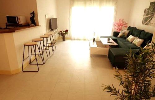 Evreux Apartamento | App 2 - T2 Lumineux et Jardin Hyper-Centre 5min de la gare