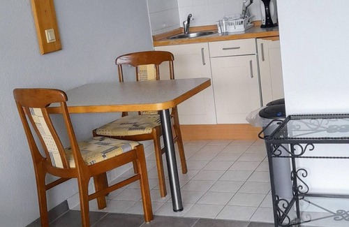 Bad Bergzabern Apartamento | App. 3.8 - apartment/apartment, bathroom, WC, living/bedroom