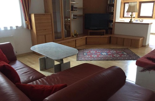 Bruck an der Grossglocknerstrasse Apartamento | Appartement Central