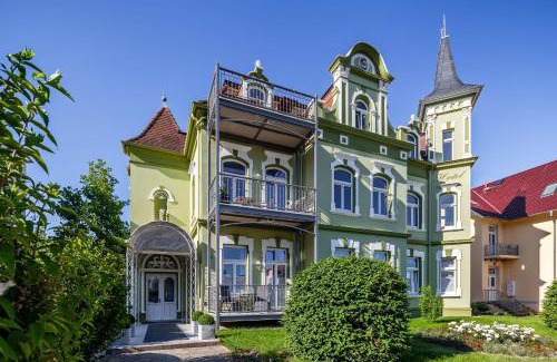 Kuehlungsborn Hotel | App Romina