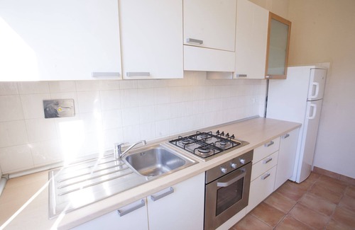 Procchio Apartamento | Apartamento de tres habitaciones Via del Mare 4/6 camas cerca de la playa de Procchio