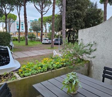 Jesolo Pineta Apartamento | App4rent - Villa Cristina 5 - RINNOVATO