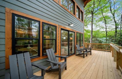 Boone Casa | Appalachian Cottage