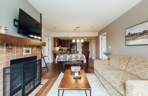 Vernon Condominio | Appalachian Lodge ��� Mountain Front ★ Chimenea ★ Balcony ★ @ Mountain Creek ★ Pool ★ 312