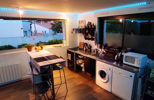 Saint-Sebastien-sur-Loire Apartamento | Appartement 4 Pers. au Calme Avec Parking Gratuit