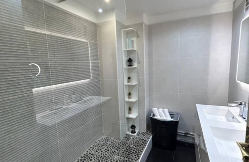 Saint-Lazare Apartamento | Apparement 4 Minutes Gare Saint Charles. Idéal Famille ou Entre Amies