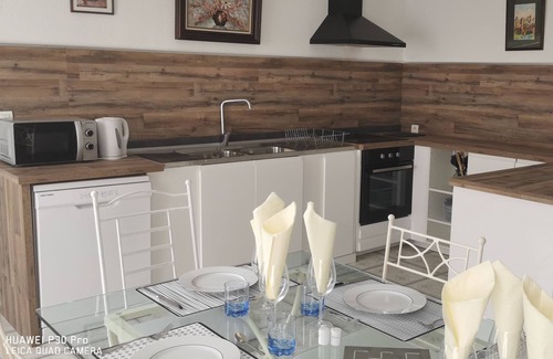 Saint-Marcel-sur-Aude Apartamento | Apparemment au Rez-de-chaussée D'une Maison de Maître