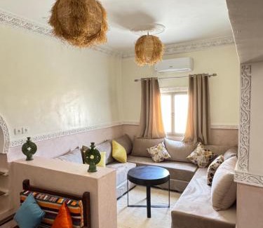 Amezrou Apartamento | Apparemment de luxe avec terrasse privée