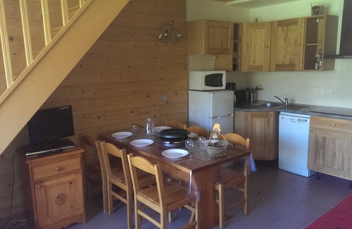 Eclose-Ouest Apartamento | Appart 6 pers 4 habitaciones Renovado (sábanas y toallas incluidas más garaje cerrado y wifi)
