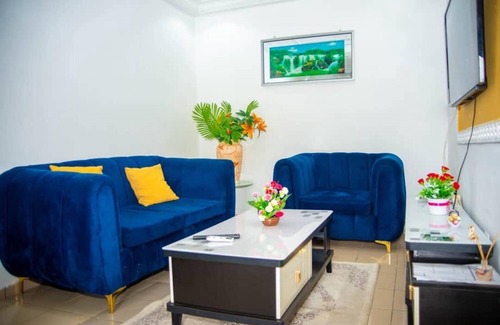 Douala Apartamento | Appart,b-ssadi Santa Lucia,wifi, Canal, Gardien