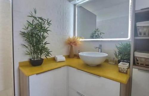 Fort-de-France Apartamento | Appart cosy avec vue sur mer à Fort-de-France, 40 m²