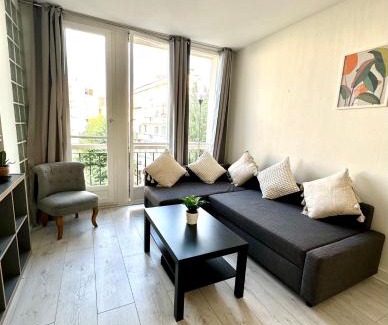 Republique–Point-du-Jour Apartamento | Appart ensoleillé à Boulogne Billancourt