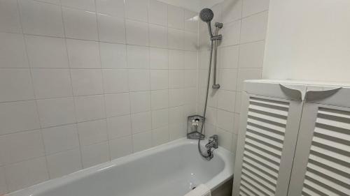 Rosny-sous-Bois Apartamento | Appart familiale 6 pers avec parking - PARIS