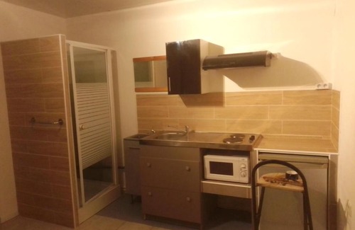 Cuers Apartamento | appart hôtel avec jardin