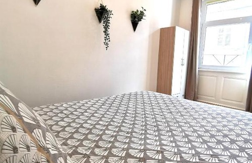 Mulhouse Apartamento | Appart Industriel à 5 min à pieds de la Gare