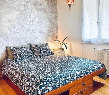 Le Blanc-Mesnil Casa | Appart Lumineux avec Jardin et Jacuzzi - Chambre Parentale - Full AC - Proche - CDG - Stade de France - Parc des Expositions