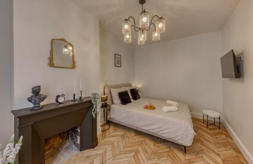Varennes-sur-Seine Apartamento | Appart luxueux hyper-centre/15mn Fontainebleau