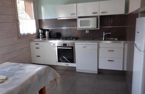 Morzine Apartamento | Appart Pointe de Nyon Morzine Centre 4 à 5 pers calme jardin vue parking