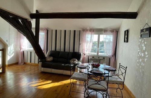 Issoudun Apartamento | Appart' Privé à Issoudun : Confort et Style
