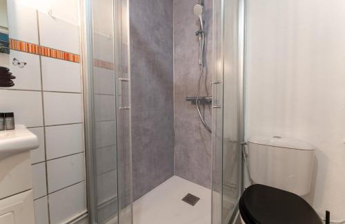 Besancon Apartamento | Appart rénové 3 personnes Proche Citadelle