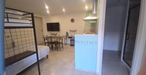 Solignac-sur-Loire Apartamento | Appart RDC à Montagnac vers Le Puy-en-Velay