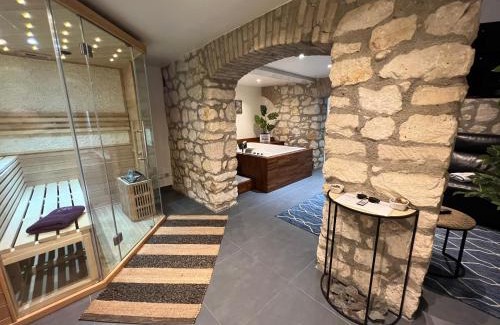 Hincmar Apartamento | Appart Spa Privatif
