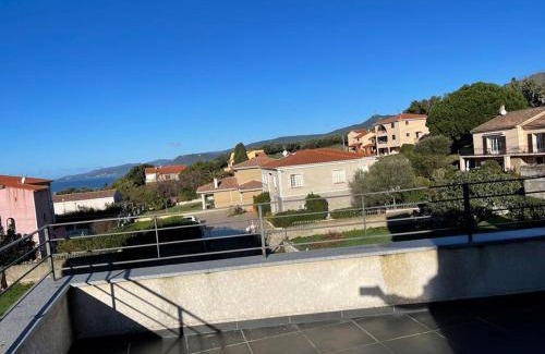 Propriano Apartamento | APPART-SPACIEUX-VUE MER-4 PERS