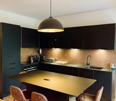 Cassis Apartamento | Appart standing avec vue grand balcon - parking - clim