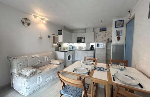 Saint-Hilaire-de-Riez Apartamento | Appart T2 4 pers près plage avec terrasse, garage, St Hilaire de Riez - FR-1-224-819
