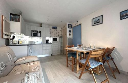 Saint-Hilaire-de-Riez Apartamento | Appart T2 4 pers près plage avec terrasse, garage, St Hilaire de Riez - FR-1-224-819