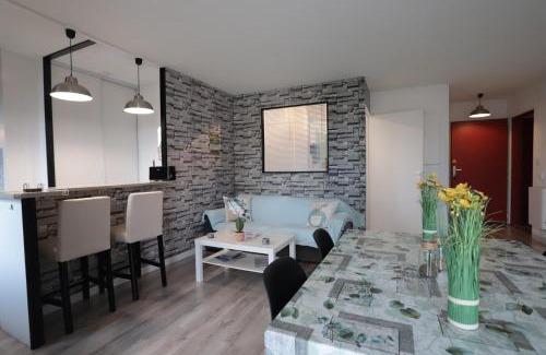 Miramas Apartamento | Appart T2 dans résidence calme Parking privé gratuit