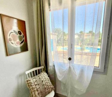 Beziers Apartamento | Appart T2 Golf St Thomas très fonctionnel Piscine Parking